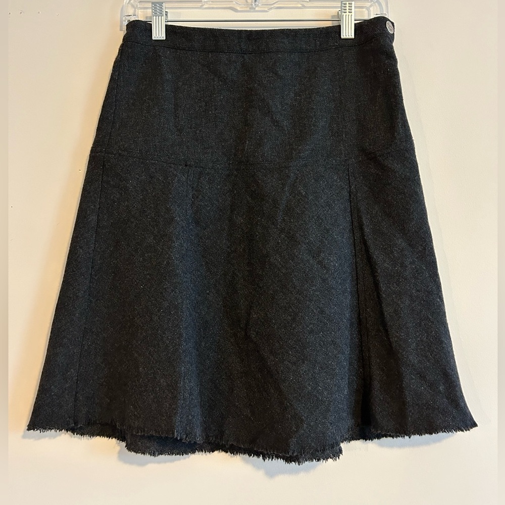 American Eagle Wool skirt size 0 perfect silhouette
